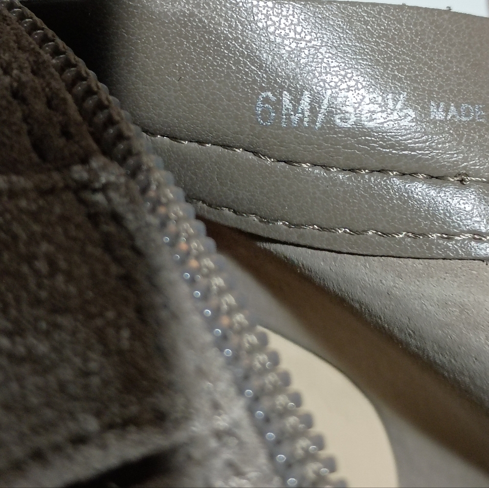 Sole Society Gray Suede Ankle Boots Size 6.5M - Picture 6 of 13